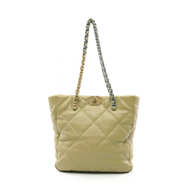 Flash Sale Fever Chanel 19 Lambskin Shoulder Bag Beige Sleek Bags, Perfect Prices