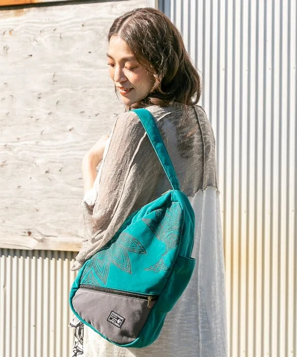 TURQUOISE
