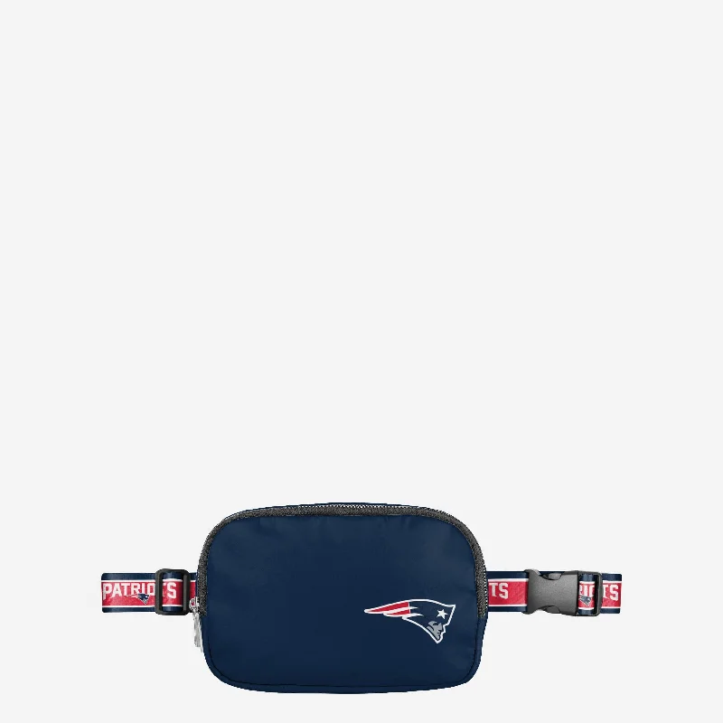 New England Patriots Team Wordmark Crossbody Belt Bag