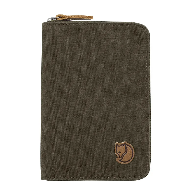 Fjallraven Passport Wallet Dark Olive