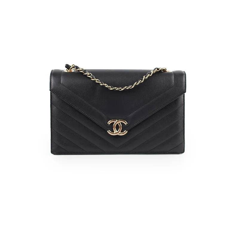Romantic Valentine's Day Bags With Promotions Chanel Black Chevron Envelope Flap Grab Stylish Bags Before They Sell Out