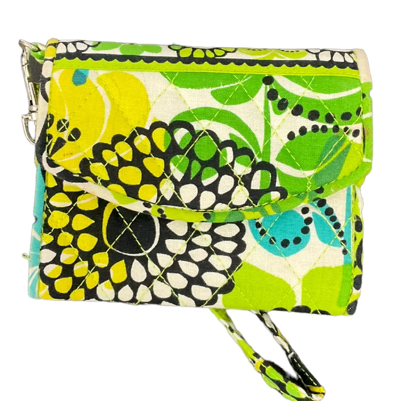 Wristlet By Vera Bradley  Size: Small