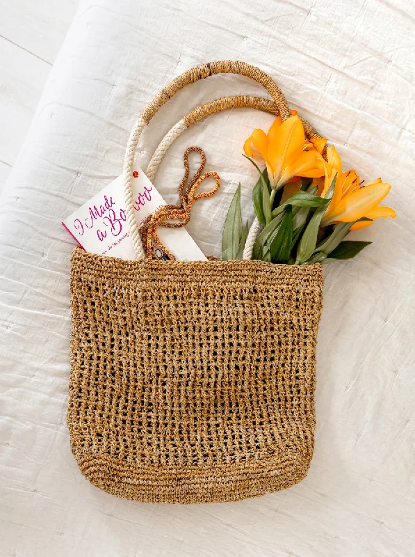 nature shoppers' tote bag