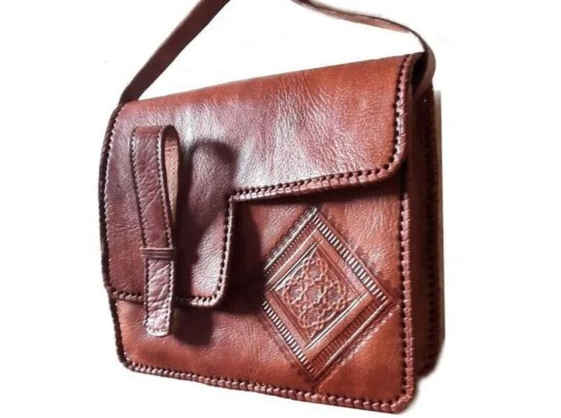 Riad Messenger Bag - Tan